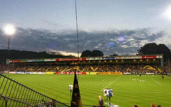 Tivoli - Haupttribüne