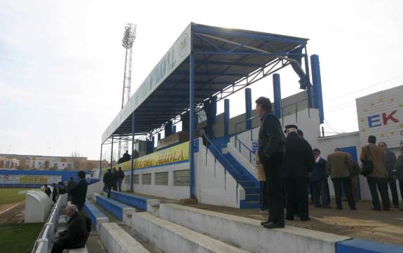 Estadio Francisco Bono - Tribüne in groß