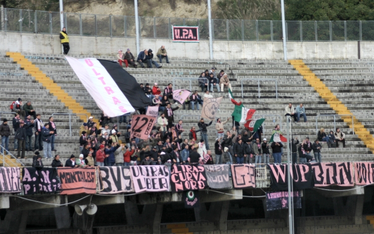 Stadio Cino e Lillo del Duca