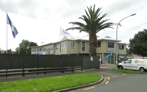 Kiwitea Street