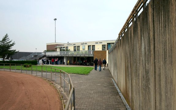 Stadion Menzenberger Str.