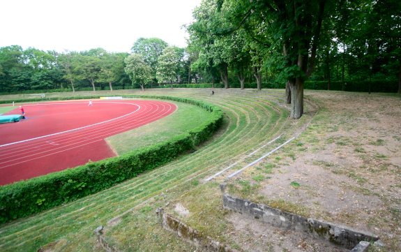 Volksparkstadion