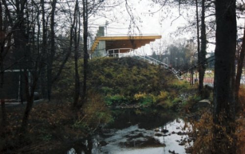 Stadion Müllerwiese - Tribüne von der Spreebrücke aus gesehen