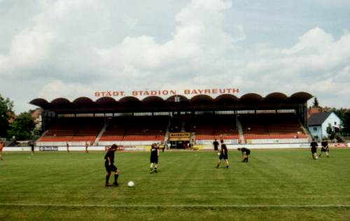 Städtisches Stadion - Tribne