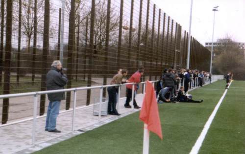 Neuer Kunstrasenplatz am Ruhrstadion