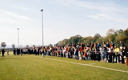 Abteisportpark Donatusstraße - Zuschauer auf der Hauptseite