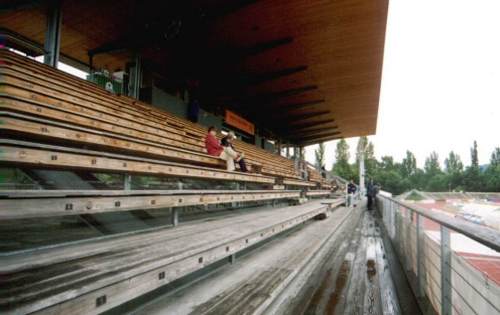 Casino-Stadion - Auf der Haupttribne