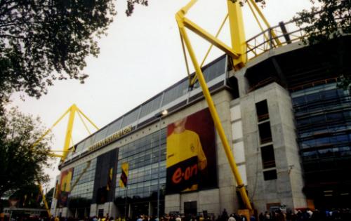 Westfalenstadion - Außenansicht des aktuellen Ausbaustandes