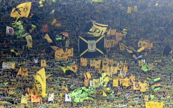 Westfalenstadion - Intro Dortmund