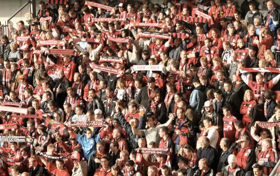 Stadion - Schalparade Bayer