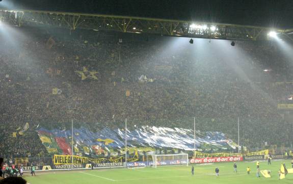 Westfalenstadion - Choreo im Aufbau