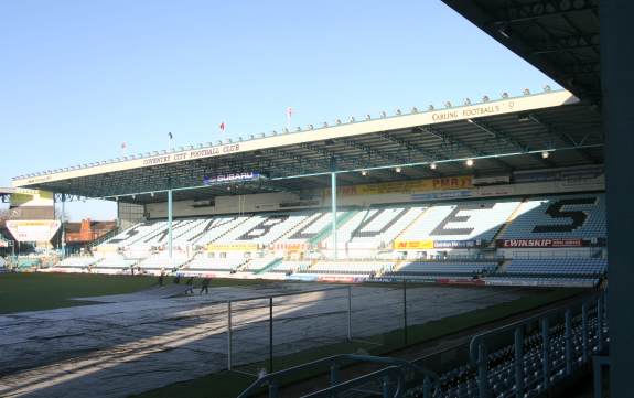 Highfield Road - M&B-Stand (Gegentribüne)