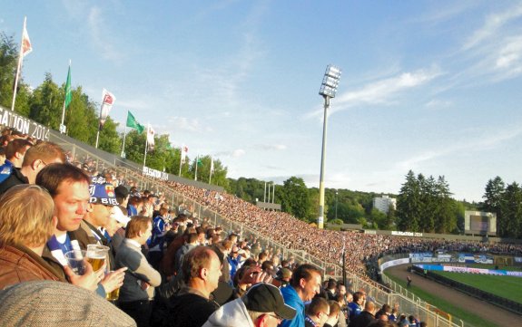 Stadion am Bllenfalltor