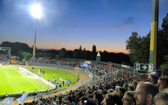 Stadion am Bllenfalltor