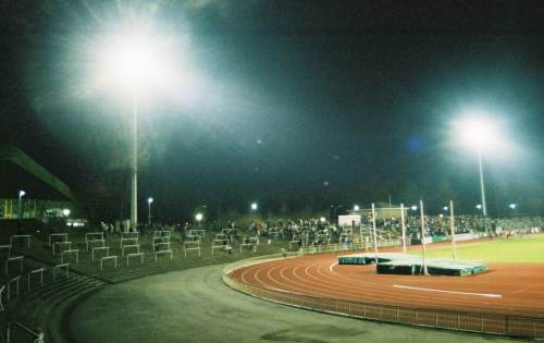 Stadion Rote Erde - Blick aus der Kurve in die Gegenseite