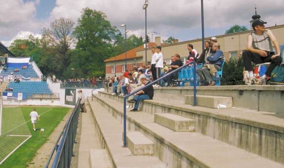 Sportovny Areál Drnovice - Hintertorbereich