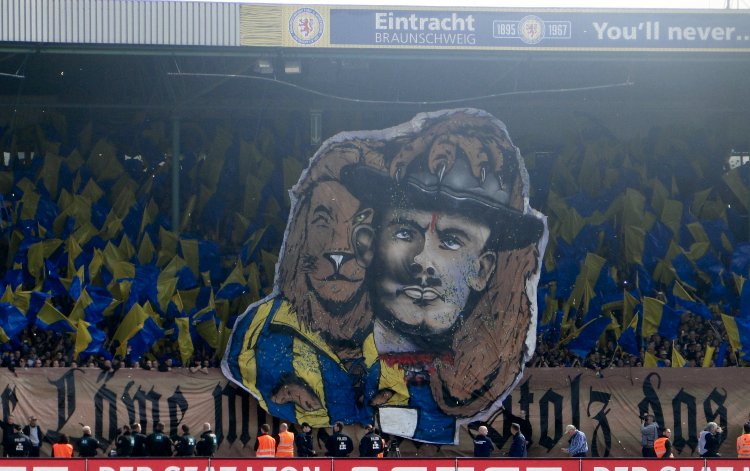 Eintracht-Stadion an der Hamburger Straße