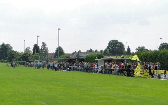 Sportplatz Zum Eisenberg