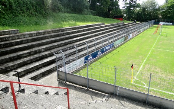 Hugo-Koch-Stadion