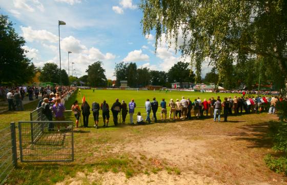 Sportplatz Lestikowstr.