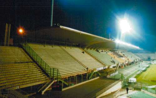 Artemio Franchi - Haupttribüne