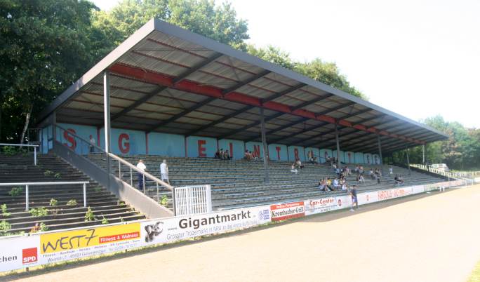 Südstadion - Tribüne