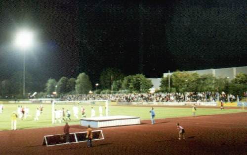 Hubert-Houben-Stadion - Gegenseite