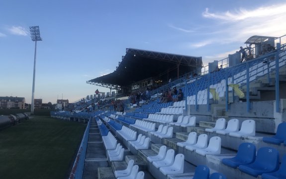 Gradski stadion