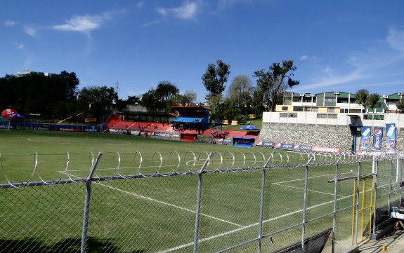 El Trebol (Estadio Manuel Felipe Carrera)