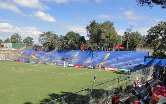 El Trebol (Estadio Manuel Felipe Carrera)