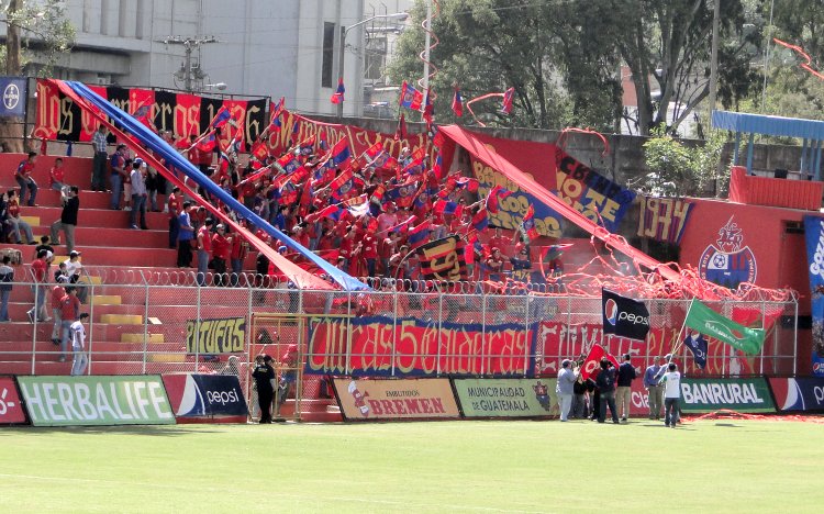 El Trebol (Estadio Manuel Felipe Carrera)