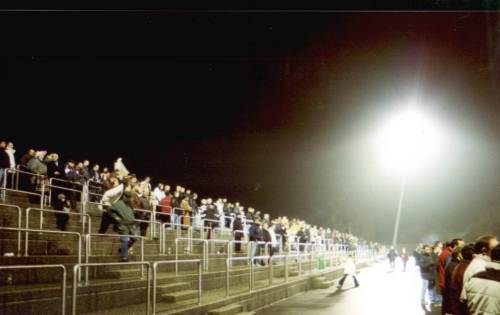 Stade Holleschbierg - Gegenseite besetzt