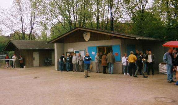 Sportplatz am Haldenweg - Eingangsbereich