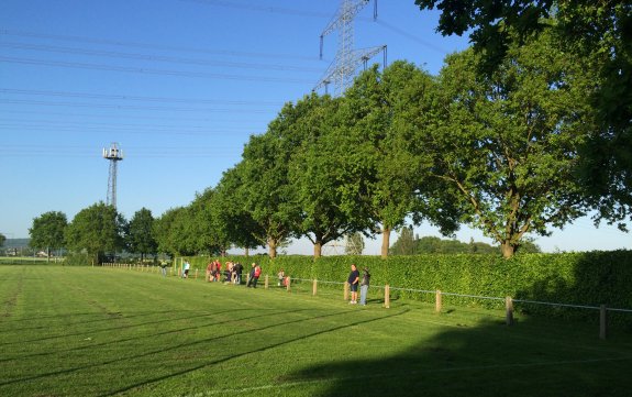 Sportplatz Hambacher Weg