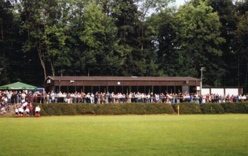 Sportplatz Klausen - Lngsseite