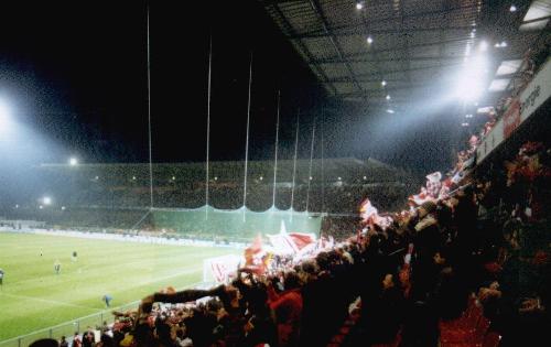 RheinEnergie-Stadion (Müngersdorfer Stadion) - Fragment des alten Stadions auf der Nordseite