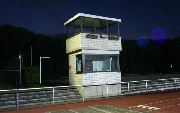 Sportplatz TUS Köln rrh im Sportpark Höhenberg - Sprecherturm