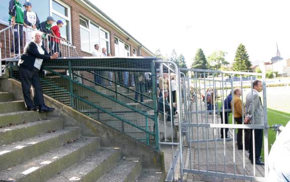 Stade Prince Philippe - Spielertunnel