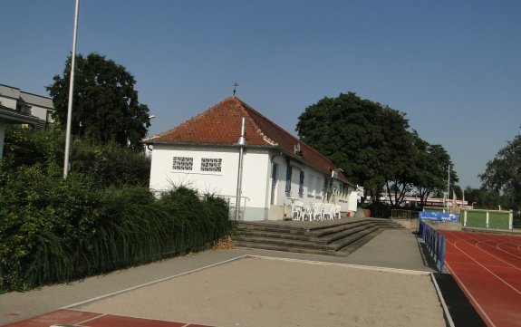 Adam-Günderoth-Stadion