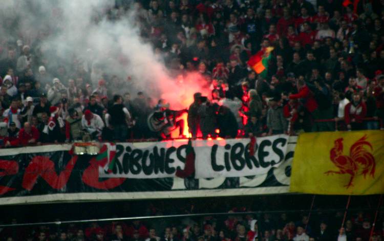 Stade Maurice Dufrasne  - Heimfans