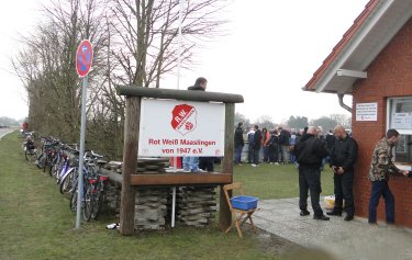 Sportplatz Maaslingen 1