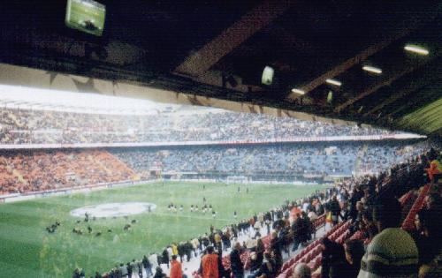 Giuseppe Meazza - Panoramablick aus dem Gsteblock