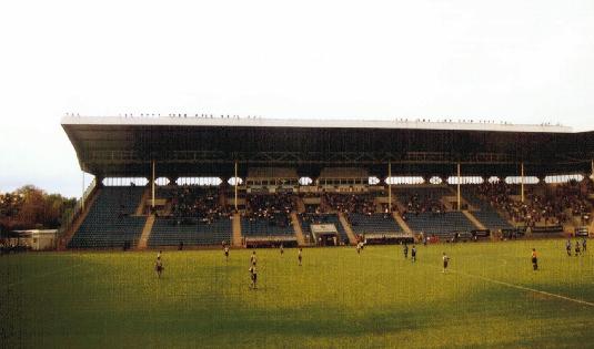 Carl-Benz-Stadion - Nordtribüne