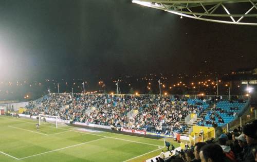 National Hockey Stadium, Milton Keynes - Hintertortribne Heimfans (East Stand)