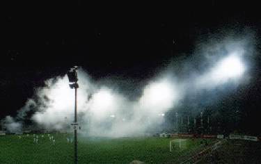 Preußen-Stadion - Uerdinger Abendstimmung in Münsteraner Nachthimmel