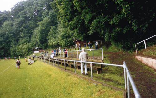 Knüll-Stadion - ausgebaute Seite