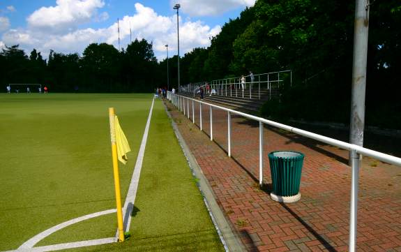 Stadion Britz Sd Kunstrasenplatz