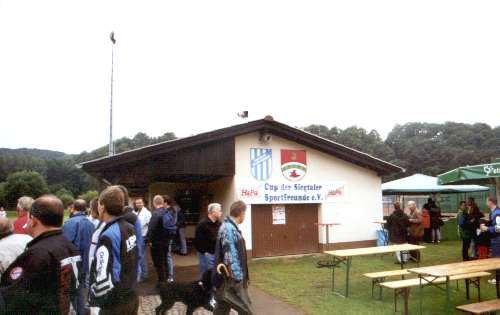 Sportplatz Oppertsau - Vereinsheim