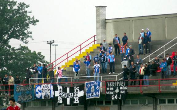 Novi Stadion Orašje - Gästefans