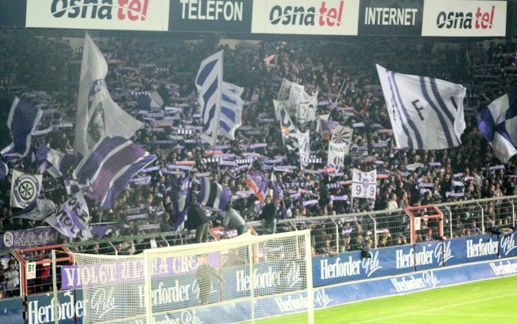 Stadion an der Bremer Brücke